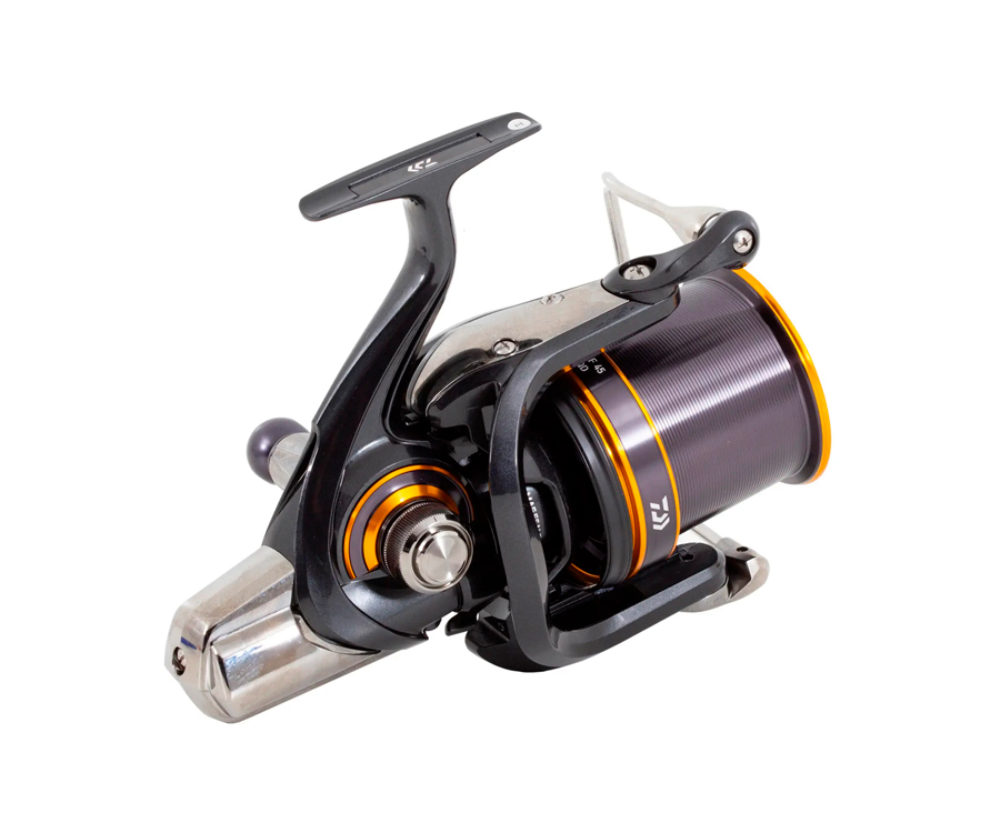 Катушка Daiwa 23 Emblem Surf 45 SCW QD